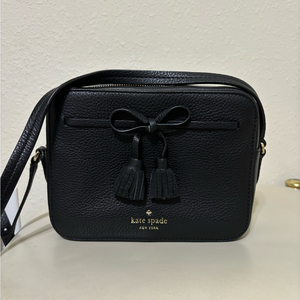 Kate Spade navy pebble leather purse